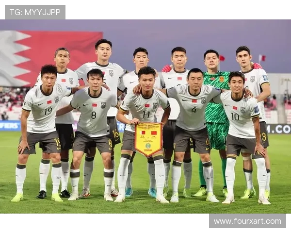 国足世预赛迎关键战新帅首秀引发球迷期待与热议全力冲击出线形势成焦点