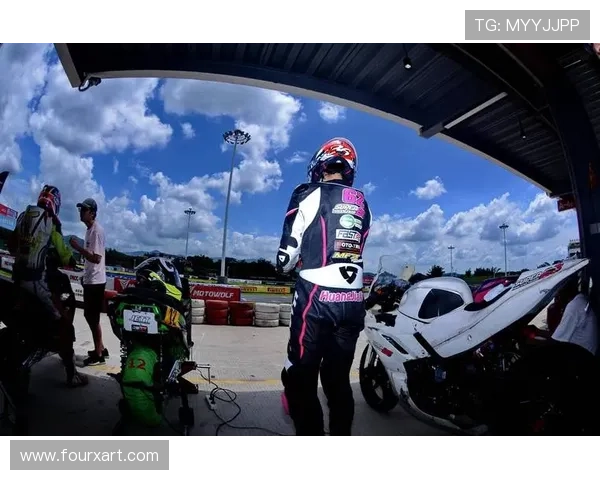 摩托车大奖赛2025赛季新规则发布 多支车队实力升级竞争更为激烈