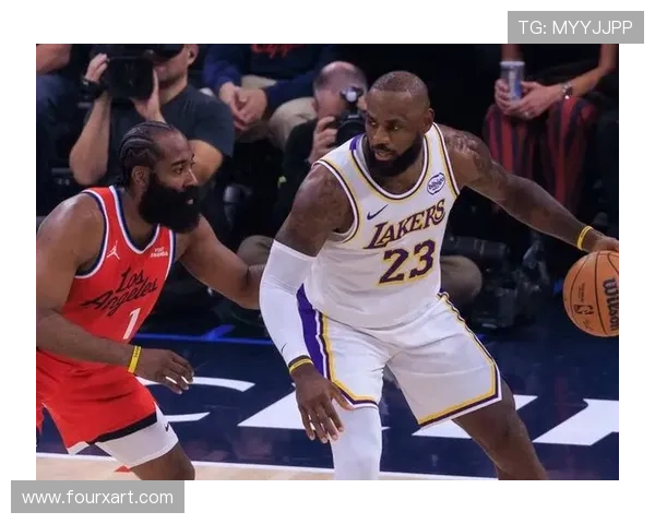 詹姆斯领衔湖人逆袭快船哈登加盟76人助力球队冲击总冠军